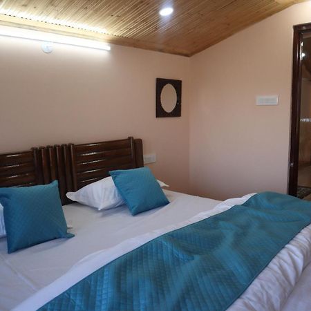Nav Nidhi B&B Шимла Екстериор снимка