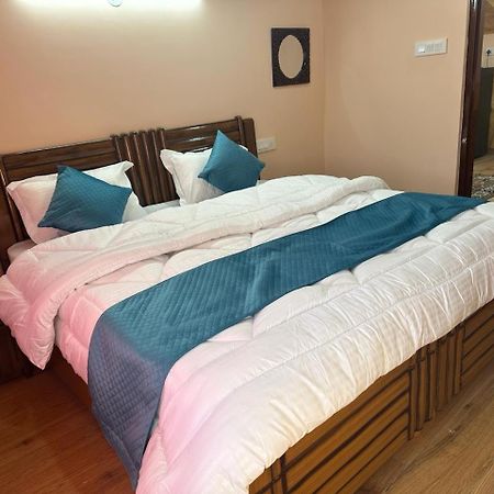 Nav Nidhi B&B Шимла Екстериор снимка