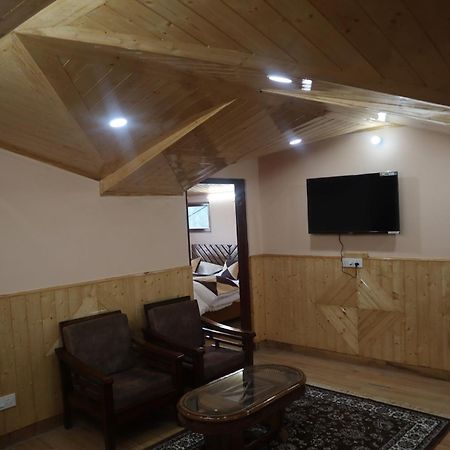 Nav Nidhi B&B Шимла Екстериор снимка