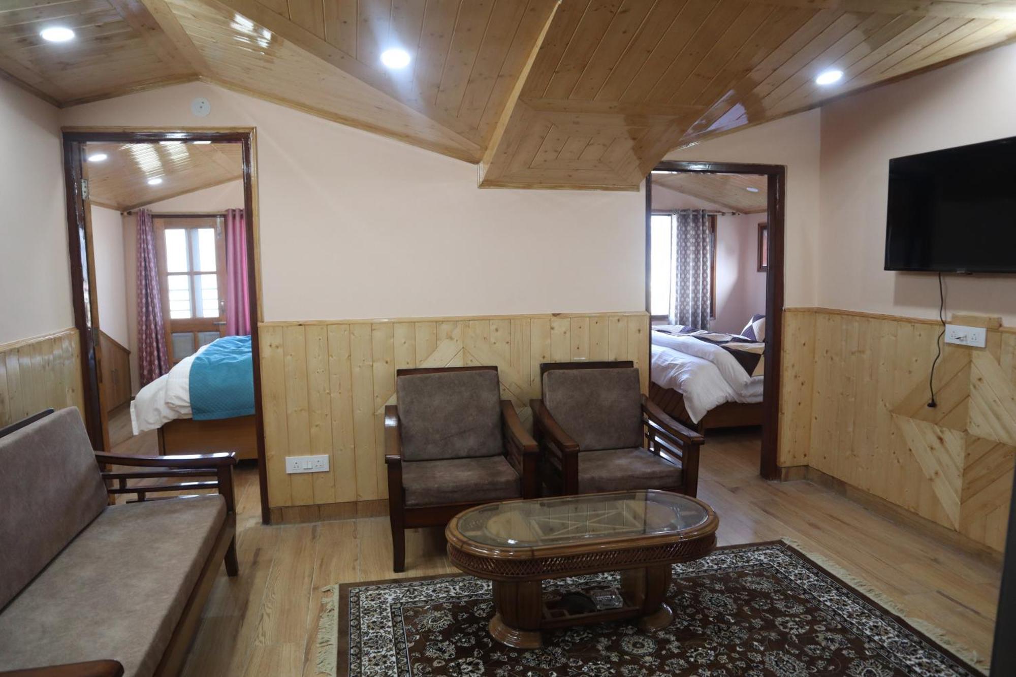 Nav Nidhi B&B Шимла Екстериор снимка